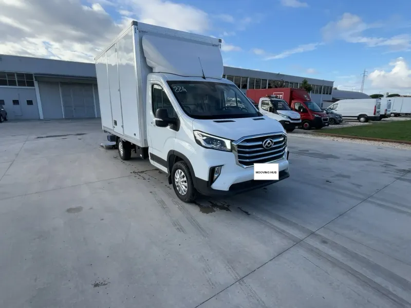 Deliver 9 Allestiti