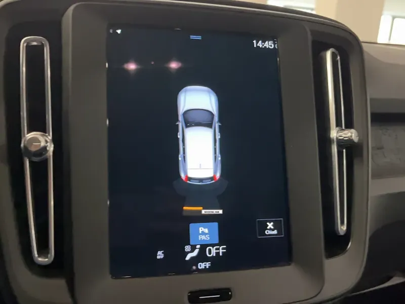 XC40