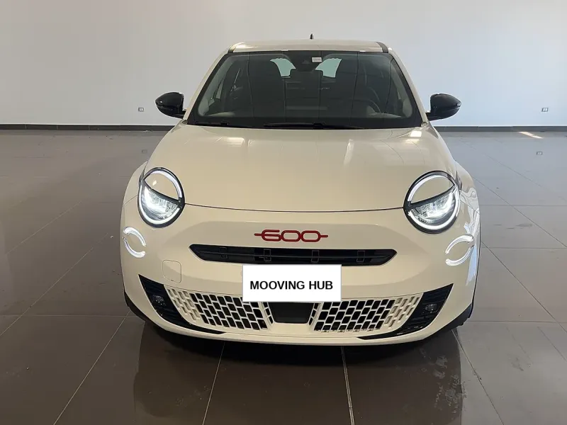 600