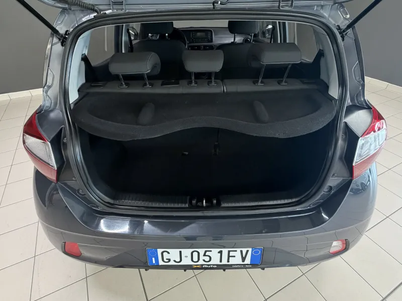i10