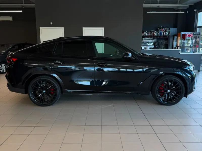 X6 