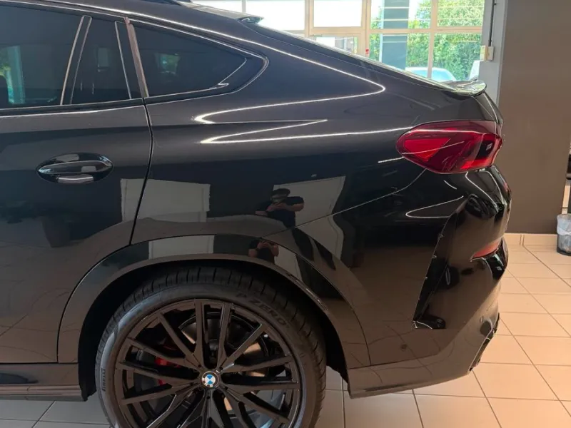 X6 