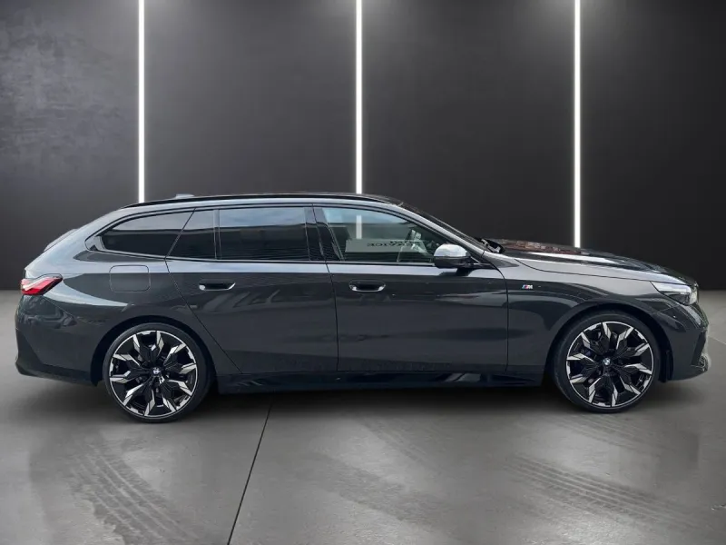 Serie 5 Touring