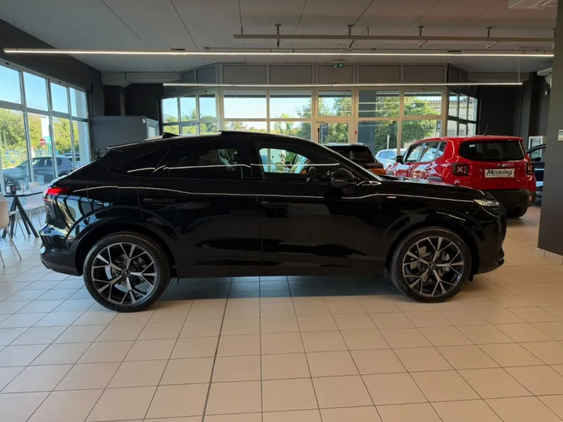 Q3