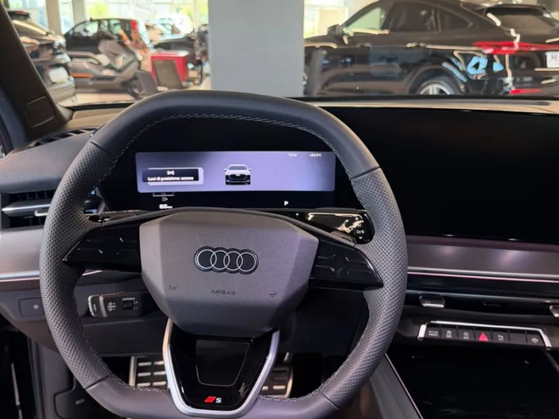 Q3