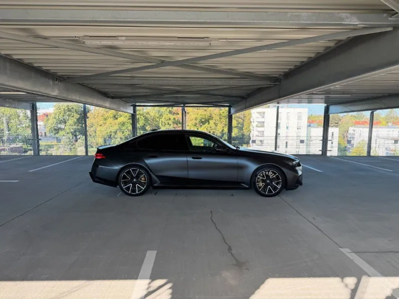 M5