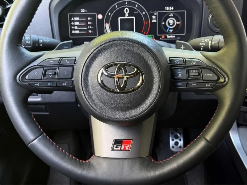 Yaris
