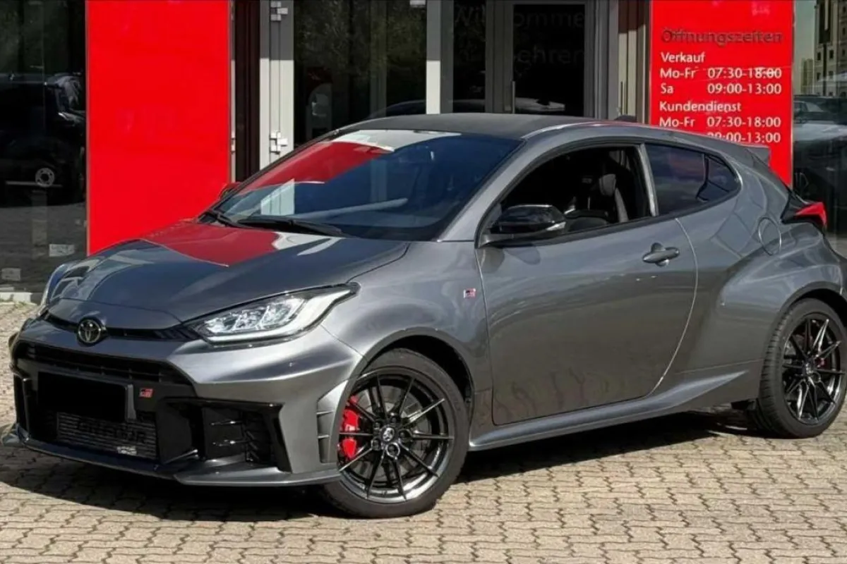 Yaris